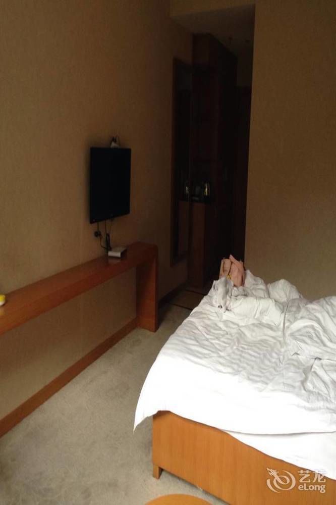 Shenzhen Huamao Aviatic Hotel Esterno foto
