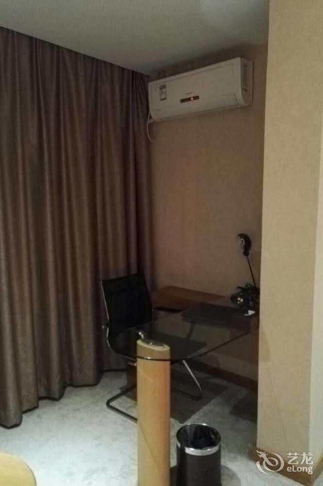 Shenzhen Huamao Aviatic Hotel Esterno foto